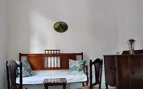 Maroudas Traditional Guest House